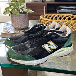 NEW BALANCE MADE IN U.S.A 990